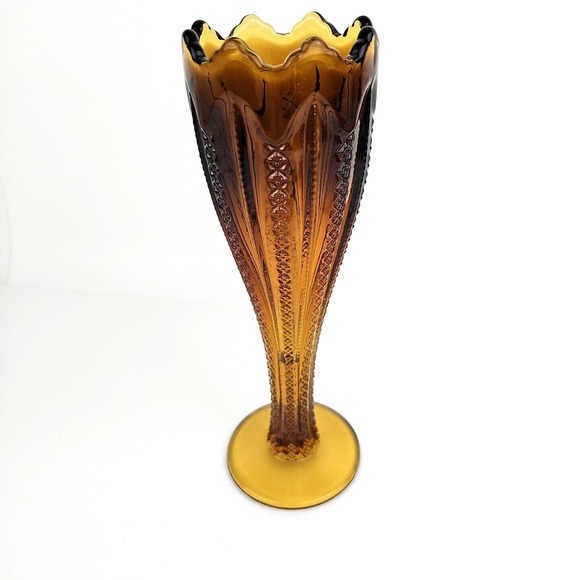 Vintage 1970 Tiara Exclusive Indiana Glass Dark Amber 10 in Ribbon Vase - Picture 1 of 11